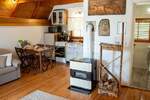 Kuca, Delnice, Belo, prodaja, 275000 €, 130 m2