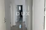 Trosoban stan, Novigrad, prodaja, 380000 €, 91 m2