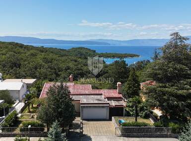 Kuca, Omišalj, Njivice, prodaja, 1500000 €, 286 m2