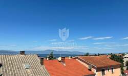 Trosoban stan, Malinska-Dubašnica, Malinska, prodaja, 300000 €, 73 m2