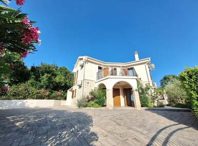 Kuca, Malinska-Dubašnica, Malinska, prodaja, 620000 €, 130 m2