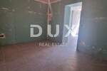 Trosoban stan, Pula, Centar, prodaja, 159900 €, 45 m2