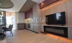 Trosoban stan, Opatija, Opatija - Centar, najam, 2500 €, 79 m2
