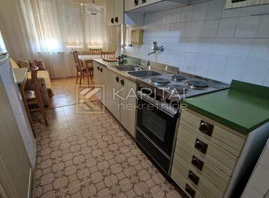 Trosoban stan, Rijeka, Podmurvice, prodaja, 247000 €, 68 m2
