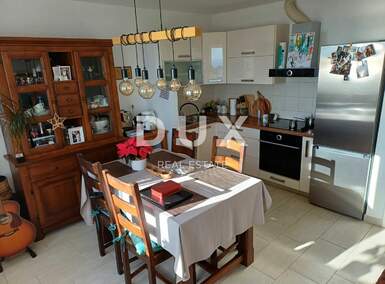 Trosoban stan, Rijeka, Drenova, prodaja, 177000 €, 65 m2