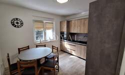 Trosoban stan, Rijeka, Krimeja, najam, 800 €, 55 m2