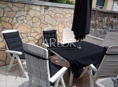 Stan, Rijeka, Škurinje, najam, 300 €, 160 m2