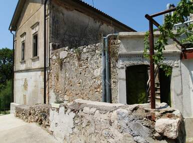 Kuca, Vinodol, Bribir, prodaja, 180000 €, 290 m2
