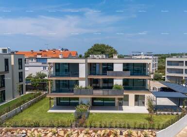 Dvosoban stan, Novigrad, prodaja, 674930 €, 134 m2