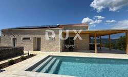 Kuca, Motovun, prodaja, 690000 €, 158 m2