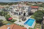 Kuca, Ližnjan, Jadreški, najam, 2500 €, 450 m2