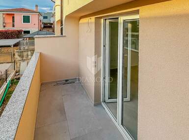 Dvosoban stan, Novigrad, prodaja, 179000 €, 40 m2
