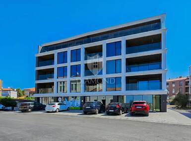 Trosoban stan, Umag, prodaja, 420000 €, 81 m2