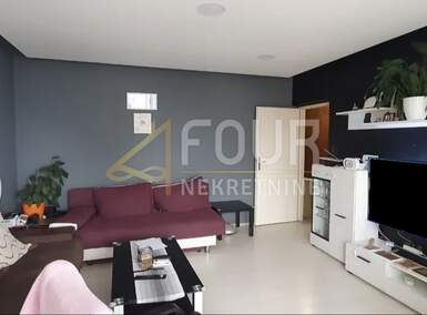 Trosoban stan, Rijeka, Krimeja, prodaja, 229000 €, 67 m2