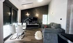 Trosoban stan, Umag, prodaja, 320000 €, 72 m2