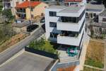 Trosoban stan, Kostrena, najam, 1350 €, 75 m2