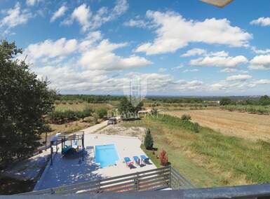 Kuca, Poreč, prodaja, 1150000 €, 530 m2