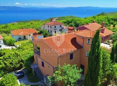Kuca, Labin, Rabac, prodaja, 500000 €, 300 m2