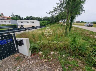 Zemljiste, Svetvinčenat, Juršići, prodaja, 75000 €, 693 m2