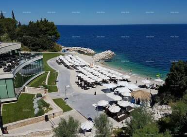 Dvosoban stan, Umag, prodaja, 948490 €, 114 m2