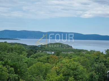 Cetvorosoban stan, Omišalj, Njivice, prodaja, 500000 €, 95 m2
