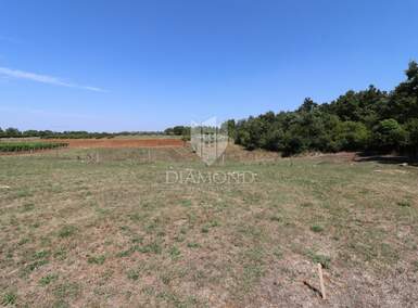 Zemljiste, Poreč, prodaja, 85000 €, 544 m2