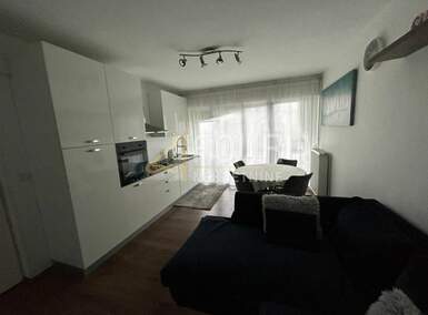 Trosoban stan, Rijeka, Belveder, najam, 800 €, 53 m2