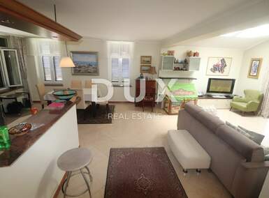 Trosoban stan, Opatija, Volosko, prodaja, 520000 €, 115 m2