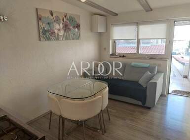 Dvosoban stan, Rijeka, Trsat, prodaja, 140000 €, 43 m2