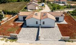 Kuca, Barban, Kožljani, prodaja, 330000 €, 82 m2