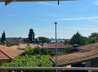 Dvosoban stan, Umag, prodaja, 166000 €, 41 m2