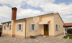 Kuca, Rovinj, prodaja, 550000 €, 156 m2