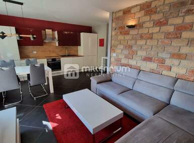 Trosoban stan, Rijeka, Donja Vežica, prodaja, 240000 €, 58 m2