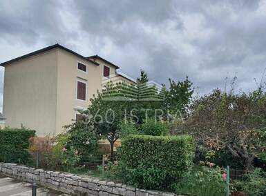 Kuca, Umag, prodaja, 675000 €, 254 m2