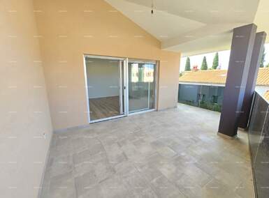Dvosoban stan, Fažana, prodaja, 380000 €, 99 m2