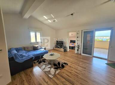 Cetvorosoban stan, Crikvenica, Jadranovo, prodaja, 300000 €, 102 m2