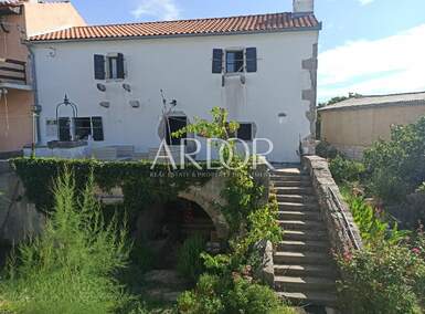Kuca, Dobrinj, prodaja, 460000 €, 120 m2
