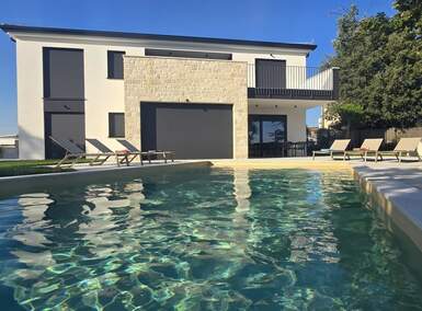 Kuca, Poreč, prodaja, 740000 €, 168 m2