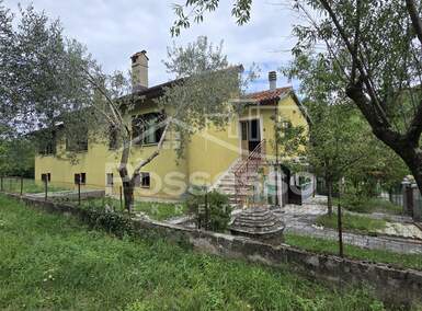 Kuca, Lupoglav, prodaja, 285000 €, 346 m2