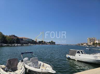 Trosoban stan, Zadar, Branimirova Obala, prodaja, 460000 €, 90 m2