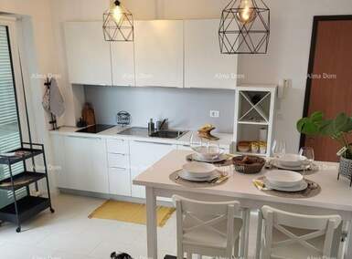 Jednosoban stan, Umag, prodaja, 252350 €, 64 m2