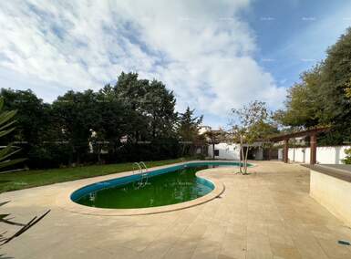 Kuca, Banjole, prodaja, 960000 €, 500 m2
