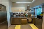 Cetvorosoban stan, Opatija, Ičići, prodaja, 550000 €, 143 m2