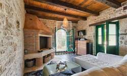 Kuca, Tinjan, prodaja, 440000 €, 130 m2