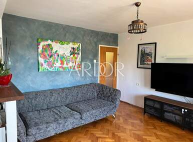 Trosoban stan, Rijeka, Vojak, najam, 800 €, 68 m2