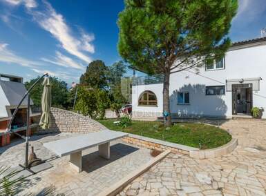 Kuca, Poreč, prodaja, 750000 €, 240 m2