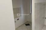 Poslovni prostor, Rijeka, Krimeja, najam, 600 €, 30 m2