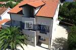 Kuca, Crikvenica, Jadranovo, prodaja, 850000 €, 310 m2