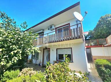 Kuca, Crikvenica, Jadranovo, prodaja, 350000 €, 200 m2