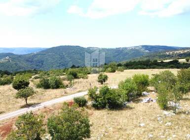 Zemljiste, Oprtalj, prodaja, 210000 €, 9181 m2
